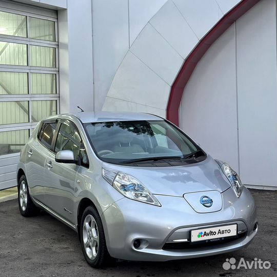 Nissan Leaf 109 л.с. AT, 2011, 120 000 км