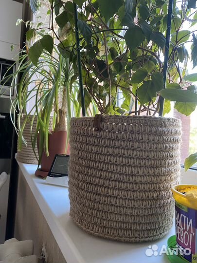 Горшок-кашпо для цветов