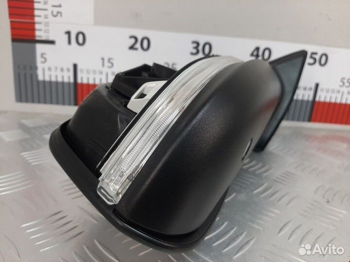 Зеркало правое электрическое BMW X1