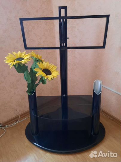 Подставка под телевизор