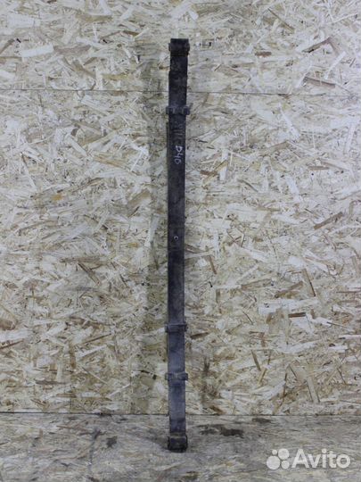 Рессора задняя левая Nissan Navara D40