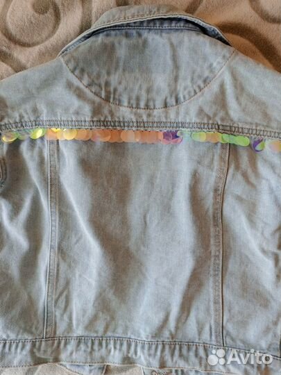 Джинсовая куртка для девочки