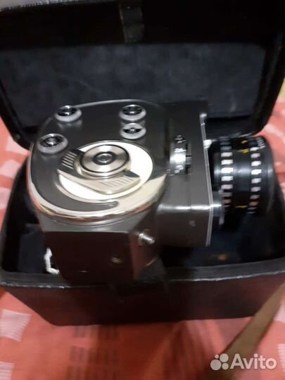 Кино камера кварц
