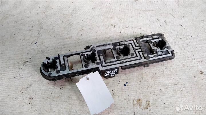 Плата заднего фонаря правого mersedesbenz W168 97