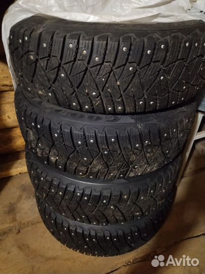 Goodyear UltraGrip 185/60 R15