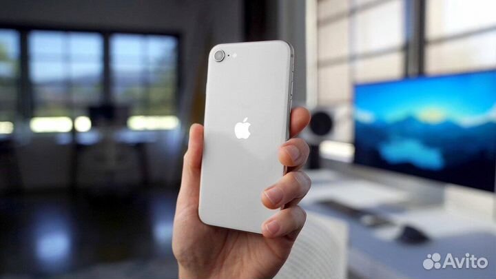 Новый iPhone SE 2 (64)