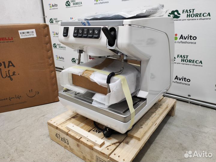 Кофемашина Nuova Simonelli Appia life 2gr S