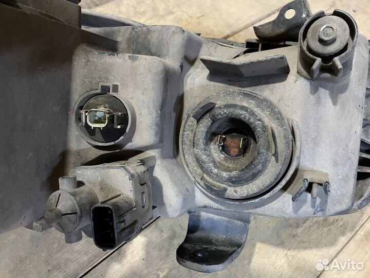 Фара Honda accord