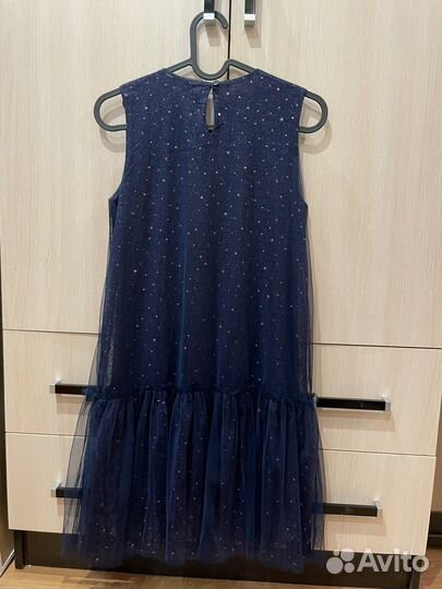 Платье для девочки,одето один раз