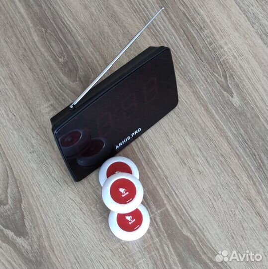 Кнопка вызова персонала и табло, часы, усилитель