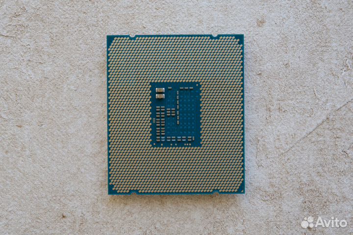 Процессор Xeon E5-2640v3