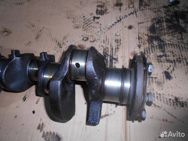 Коленвал Jeep Grand Cherokee ZJ (1992—1996)