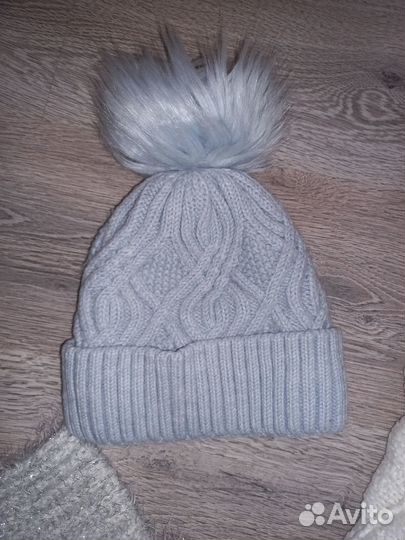 Пакетом шапка и 2 шарфа снуда. Женская одежда