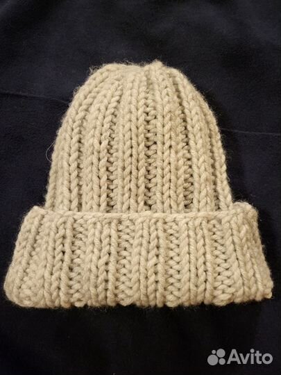Шапка вязаная, крупная вязка