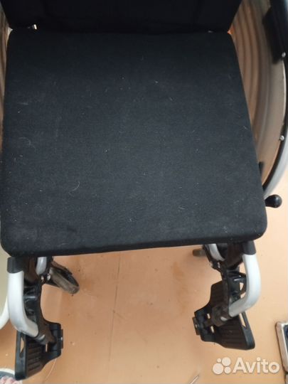 Инвалидная коляска