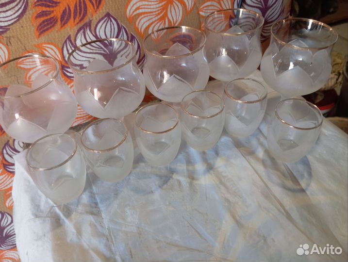 Набор хрустальных бокалов историк