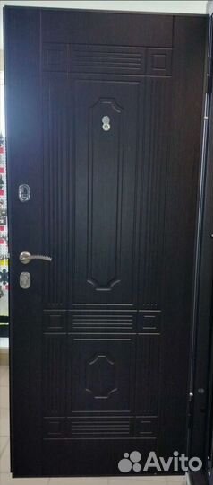 Входная дверь с монтажом