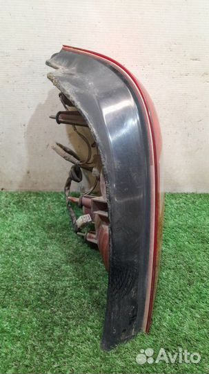 Фонарь задний правый Hyundai Elantra XD 2.0 D4EA