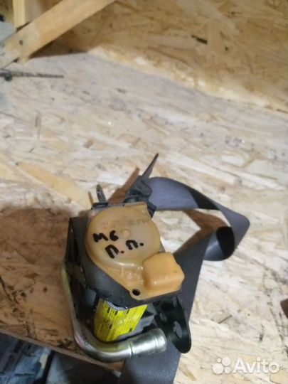 Ремень безопасности Mazda 6gg