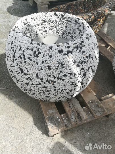 Вазоны для цветов