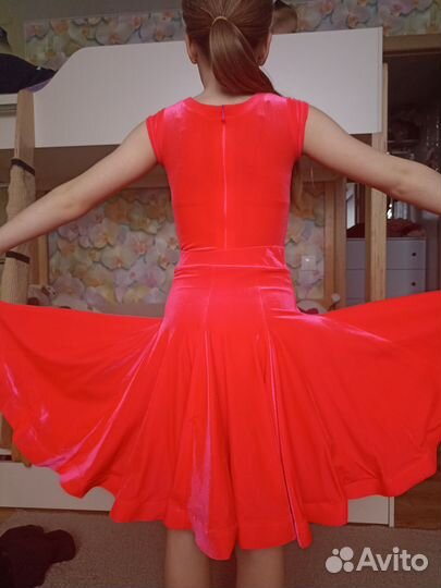 Рейтинговое платье 128 134 розовое