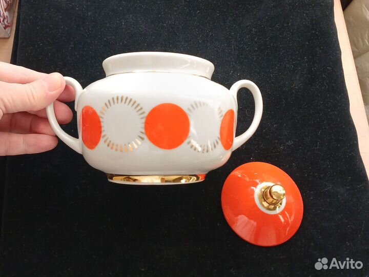 Сервизы чайные сахарница