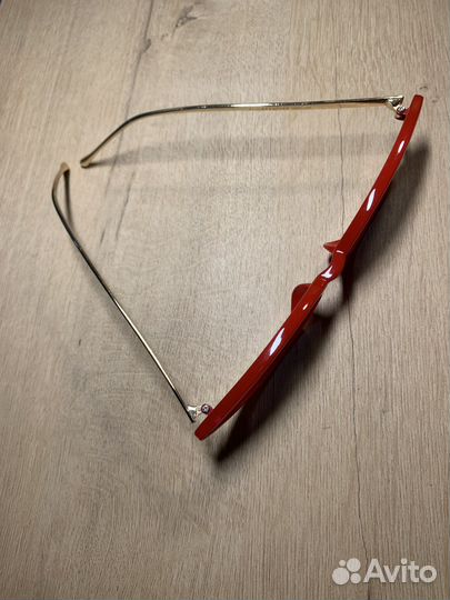 Солнцезащитные очки