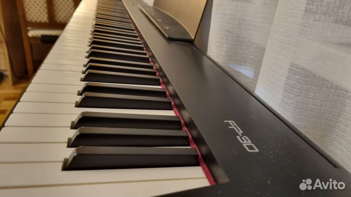 Цифровое пианино Roland FP-30