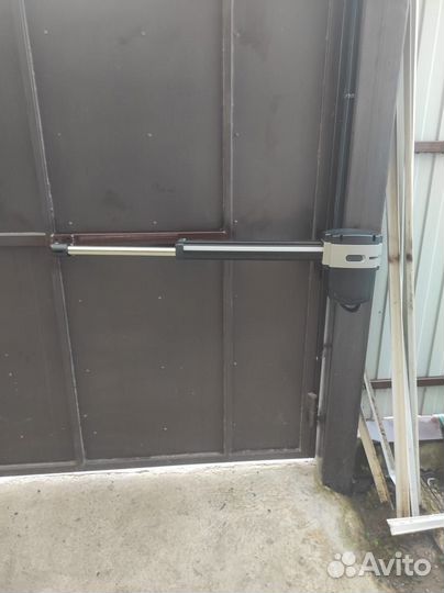 Автоматика для распашных ворот alutech ambo