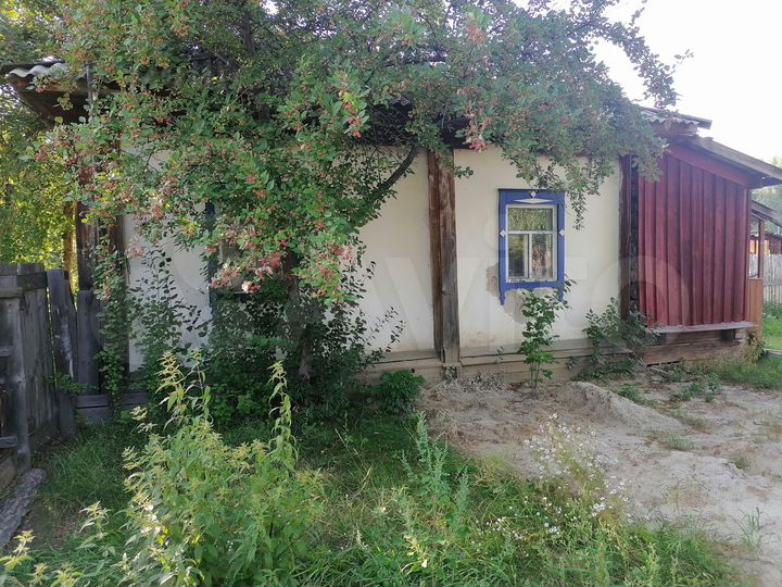 Дом 25 м² на участке 1 сот.