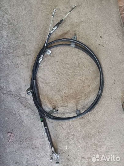 Трос ручного тормоза Mazda 3 BM