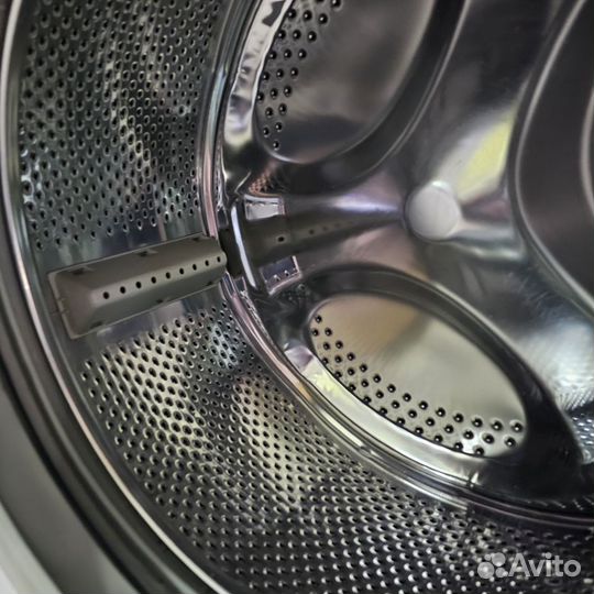 Стиральная машина Hotpoint Ariston