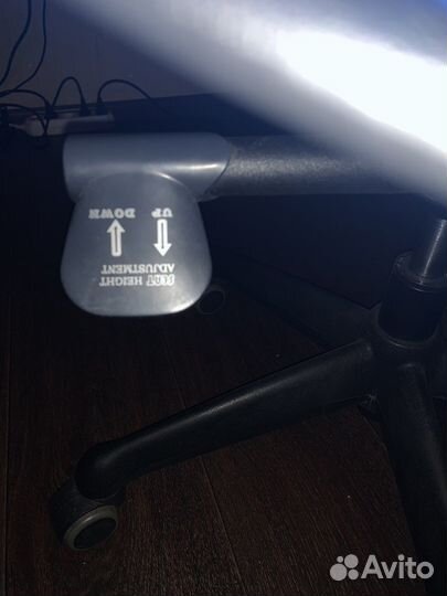 Компьютерное кресло