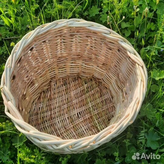 Корзина плетеная круглая