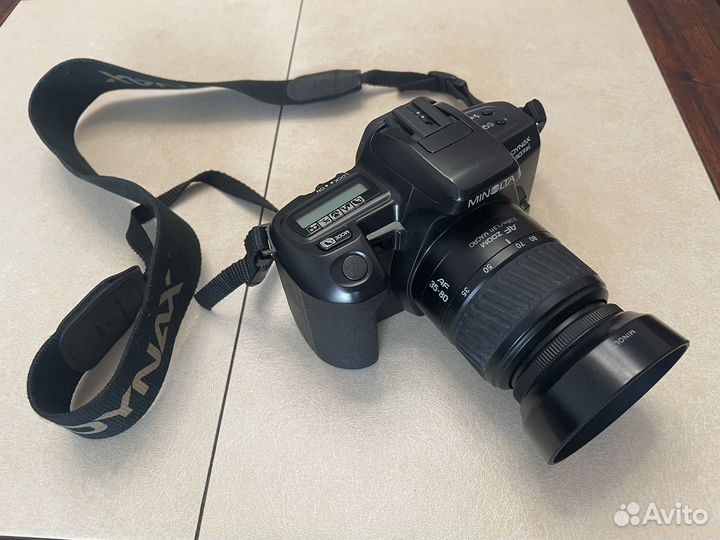 Плёночный фотоаппарат Minolta Dynax 303si