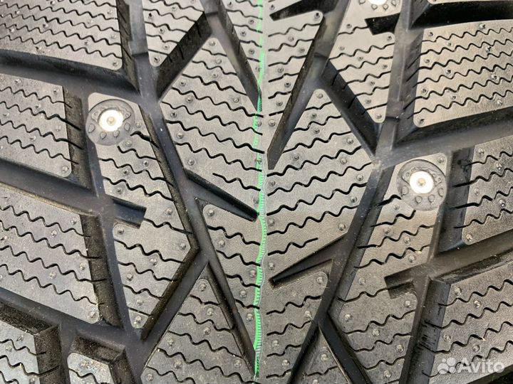 DoubleStar DW01 225/50 R17 94T