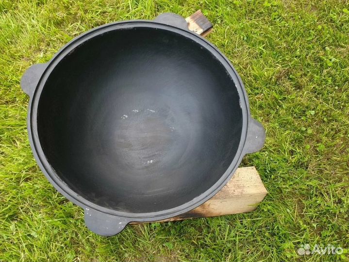 Казан чугунный узбекский с крышкой для плова