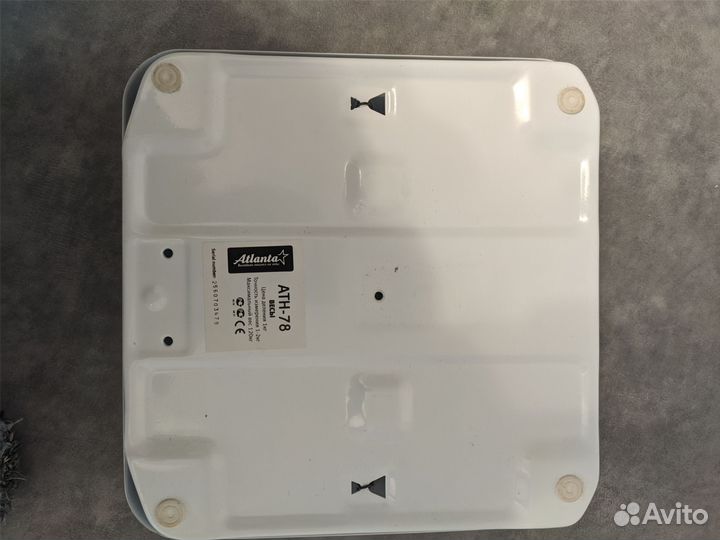 Весы напольные бу