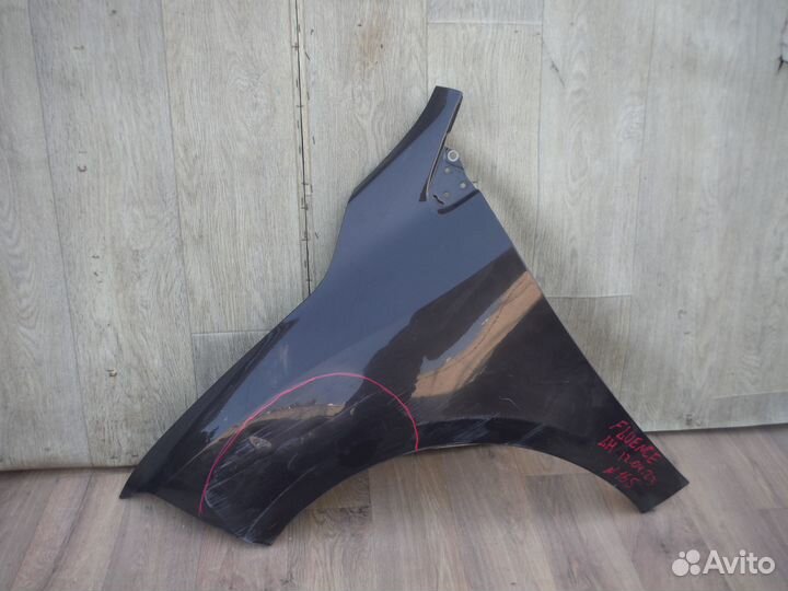 Крыло переднее левое №165 Renault Fluence 2013