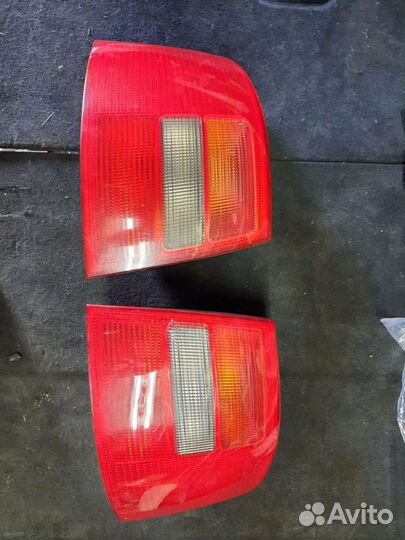Фонари задние пара Audi A6C5 авант