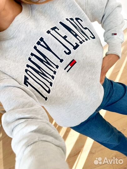 Свитшот Tommy Jeans