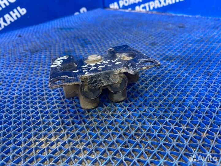 Распределитель тормозной Chery Sweet Qq хэтчбек