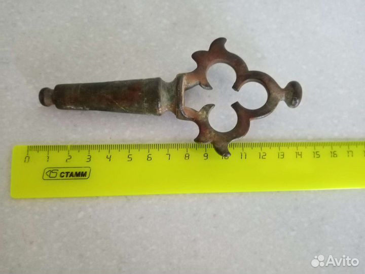 Ключ верток для самовара заглушка