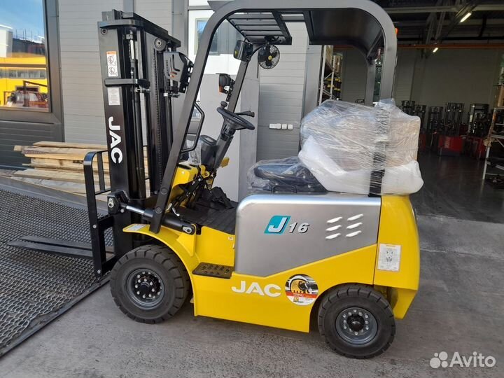 Вилочный погрузчик JAC CPD16, 2023