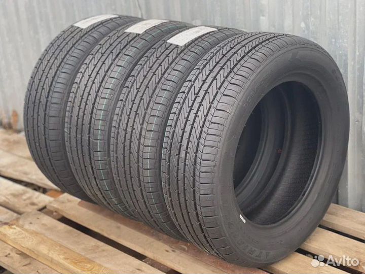 Triangle TR978 215/60 R16 95H