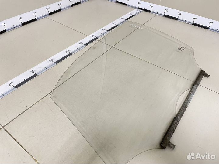 Стекло двери передней левой Daewoo Matiz M100/M150