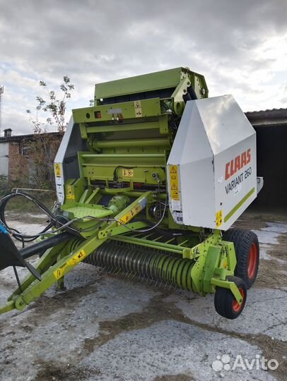 Пресс-подборщик Claas Variant, 2003