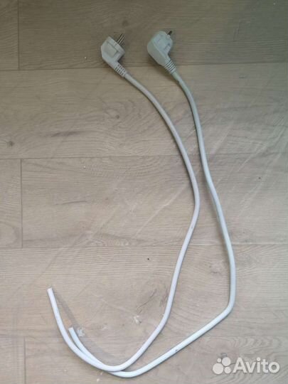 Кабель с вилкой