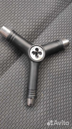 Ключ для скейтборд/логборд