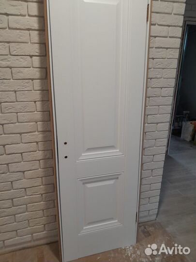 Дверь межкомнатная 600 с коробкой новая